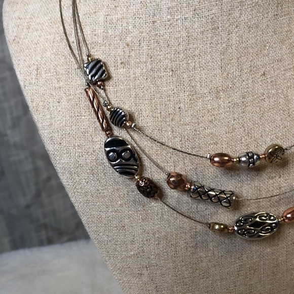 Lia Sophia Necklace - Picture 3 of 6